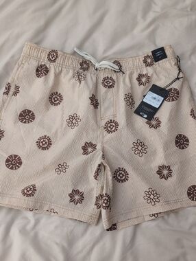 RVCA Beige Drawstring Printed Men’s Hybrid Shorts